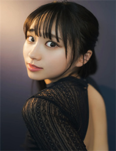 袁洁莹三级